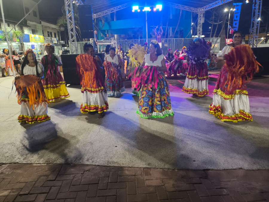 Momento Cultural anima a Praça da Caixa D’Água no Verão de Alcobaça